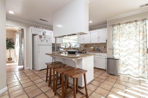 2008 Westview Ct, Modesto, CA 95358 photo 12
