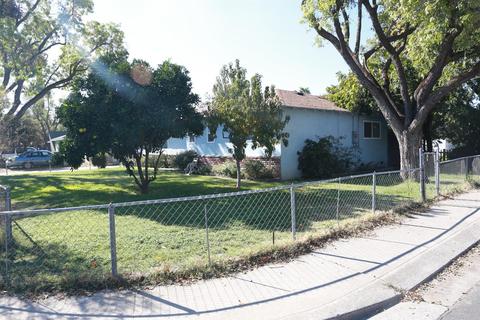 1133 Carnation Ct, Modesto, CA 95355 photo 2