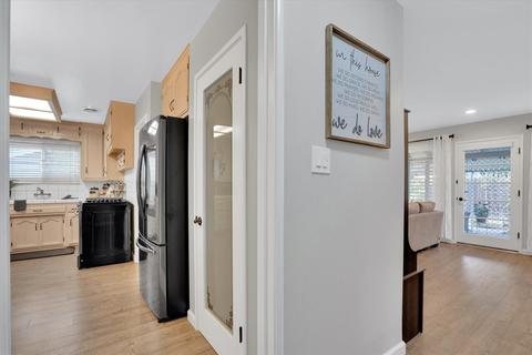 1711 Ardmore Ave, Modesto, CA 95350 photo 8