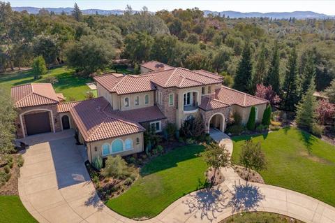 8380 Rustic Woods Way, Loomis, CA 95650 photo 2