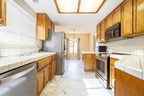 2416 Spring Water Dr, Modesto, CA 95355 photo 34