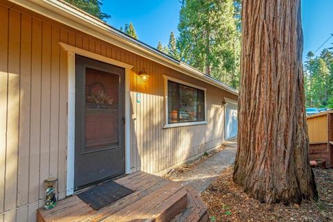 6915 Ridgeway Dr, Pollock Pines, CA 95726 photo 9