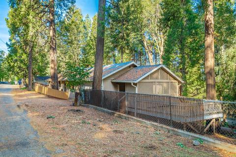 6915 Ridgeway Dr, Pollock Pines, CA 95726 photo 4
