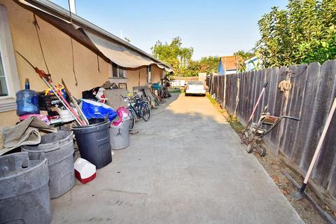1805 Olympia St, Modesto, CA 95358 photo 5