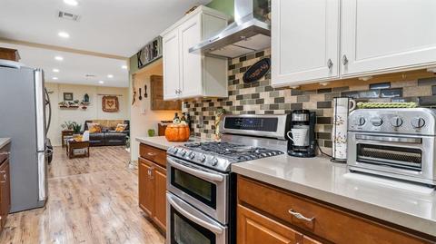 216 E 22nd St, Tracy, CA 95376 photo 5