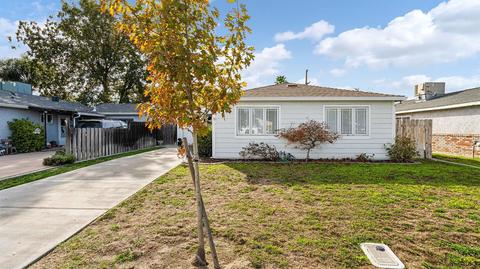 216 E 22nd St, Tracy, CA 95376 photo 2