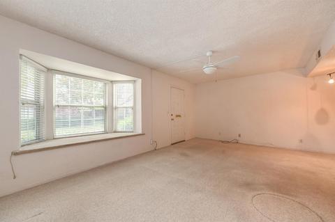 4013 Knoll Top Ct, Carmichael, CA 95608 photo 10