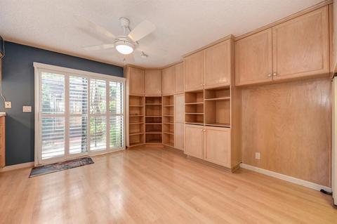 4013 Knoll Top Ct, Carmichael, CA 95608 photo 16