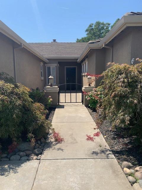 2574 Paradise Dr, Lodi, CA 95242 photo 2