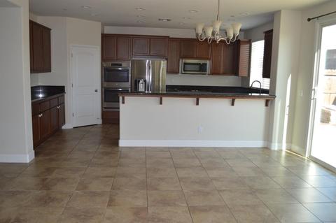 1800 Thomas Ct, Modesto, CA 95355 photo 11