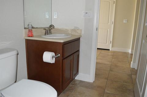 1800 Thomas Ct, Modesto, CA 95355 photo 23