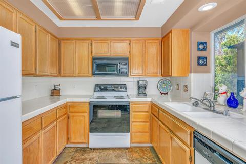 793 Nighthawk Ct, Merced, CA 95340 photo 10