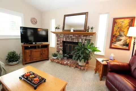 125 W E St, Galt, CA 95632 photo 12