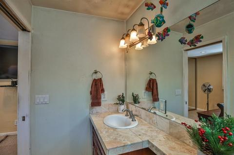 162 Ramon Ct, Galt, CA 95632 photo 26