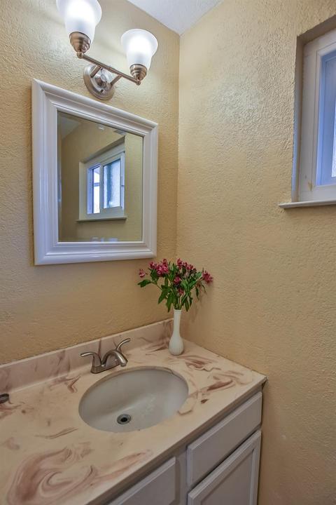 162 Ramon Ct, Galt, CA 95632 photo 14