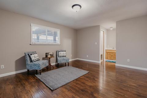 2725 Warwick Ln, Modesto, CA 95350 photo 16