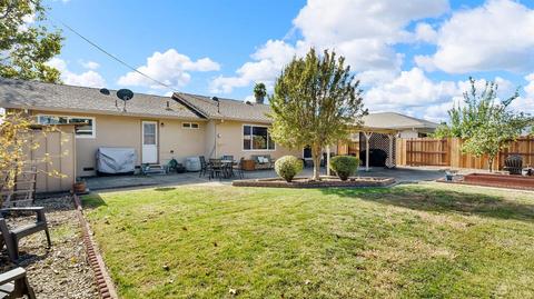 1409 W Vine St, Lodi, CA 95242 photo 34