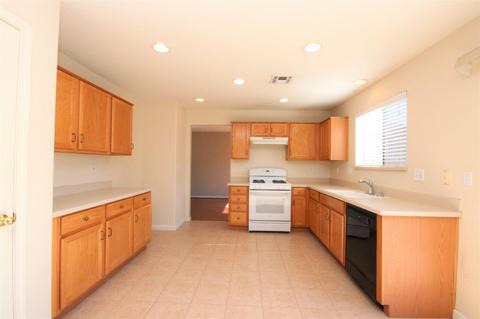 2016 Masterpiece St, Manteca, CA 95336 photo 13