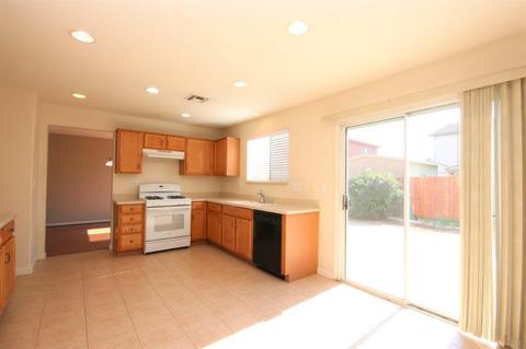 2016 Masterpiece St, Manteca, CA 95336 photo 7