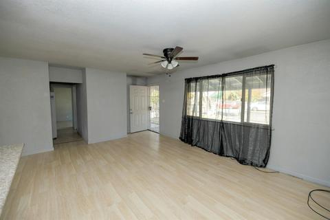 2120 Kenneth St, Modesto, CA 95351 photo 7