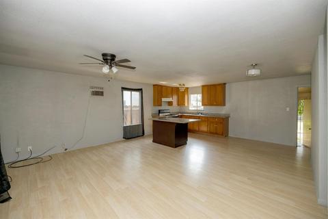 2120 Kenneth St, Modesto, CA 95351 photo 9