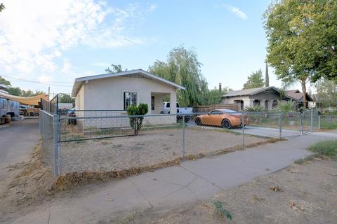318 Spruce St, Modesto, CA 95351 photo 3