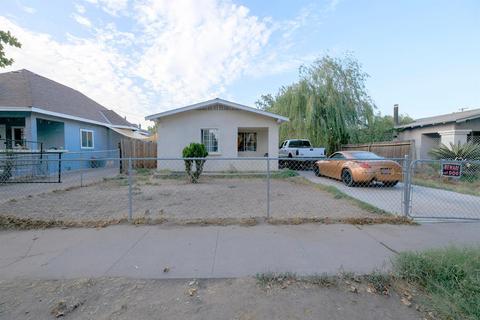 318 Spruce St, Modesto, CA 95351 photo 2