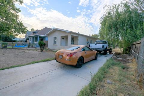 318 Spruce St, Modesto, CA 95351 photo 4