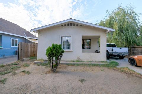318 Spruce St, Modesto, CA 95351 photo 1