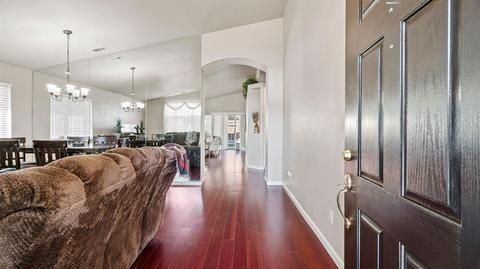 925 Avenida Real, Ceres, CA 95307 photo 7