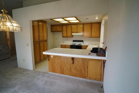 1849 Creekside Dr, Merced, CA 95348 photo 5