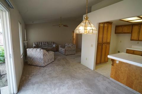 1849 Creekside Dr, Merced, CA 95348 photo 3