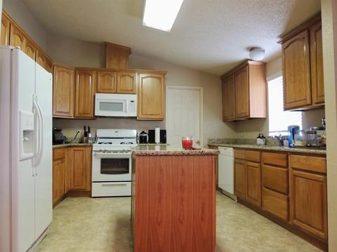 1500 Held Dr #87, Modesto, CA 95355 photo 8