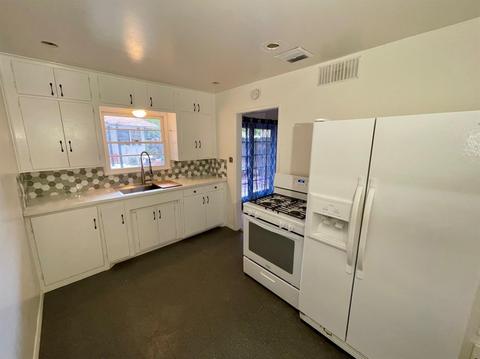 305 Poplar Ave, Modesto, CA 95354 photo 33