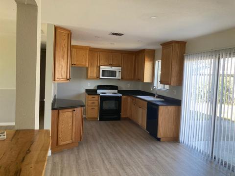 377 O St, Lathrop, CA 95330 photo 7