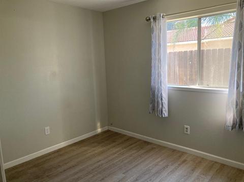 377 O St, Lathrop, CA 95330 photo 14