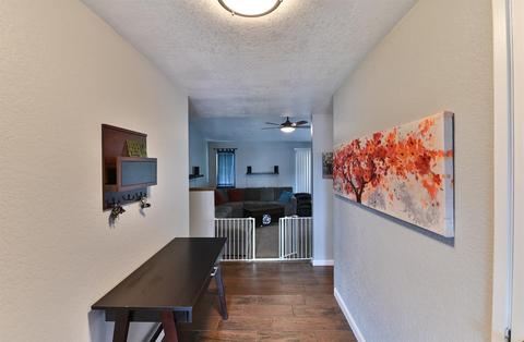 2625 Star Oak Ct, Modesto, CA 95355 photo 2