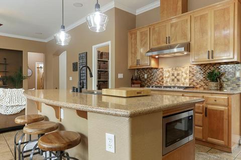 2070 Iris Pl, Manteca, CA 95337 photo 25