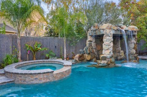 2070 Iris Pl, Manteca, CA 95337 photo 10