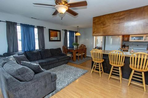 463 Benjamin Pl, Manteca, CA 95337 photo 5