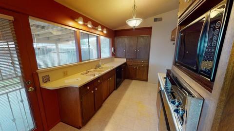 2224 7th St, Hughson, CA 95326 photo 9