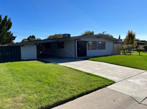 436 S Powers Ave, Manteca, CA 95336 photo 1