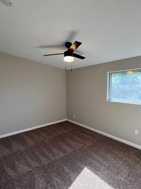 436 S Powers Ave, Manteca, CA 95336 photo 14