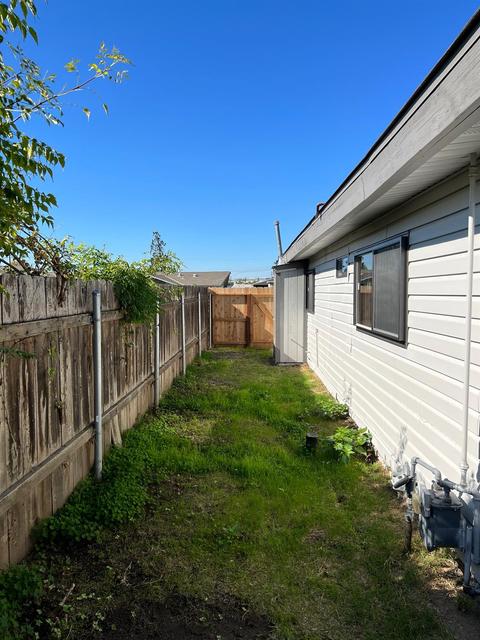 436 S Powers Ave, Manteca, CA 95336 photo 25