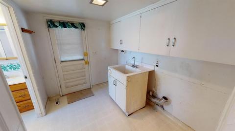 402 Fleetwood Dr, Modesto, CA 95350 photo 7