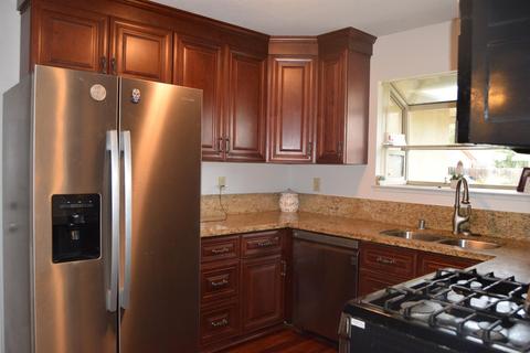 1524 Galvez Ave, Modesto, CA 95355 photo 2