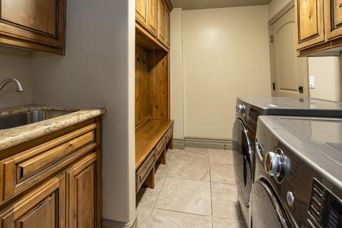 520 Sherry Ct, Modesto, CA 95356 photo 31
