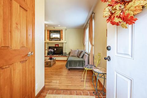912 Cottage St, Placerville, CA 95667 photo 4