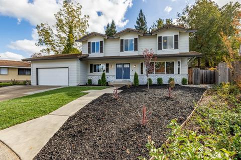 8060 Vintage Way, Fair Oaks, CA 95628 photo 2