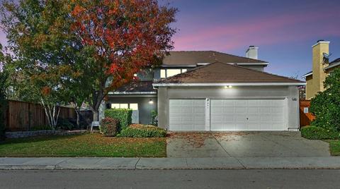 1341 Brighton Dr, Tracy, CA 95376 photo 2
